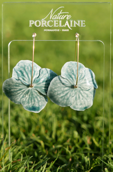 Boucles d'oreilles oblongues - Hortensia, bleu paon – Nature Porcelaine